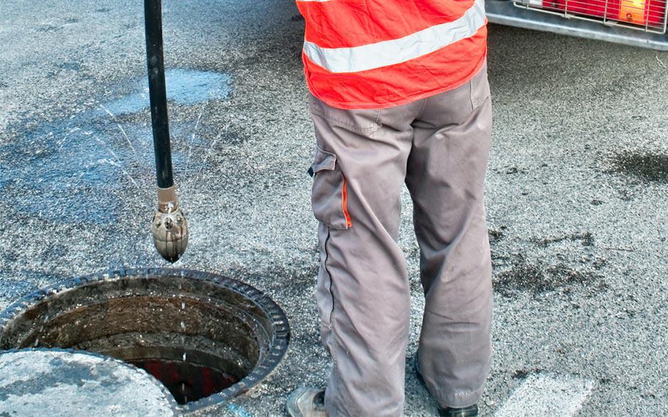 déboucheur chimique canalisation Saint-Nom-la-Bretèche